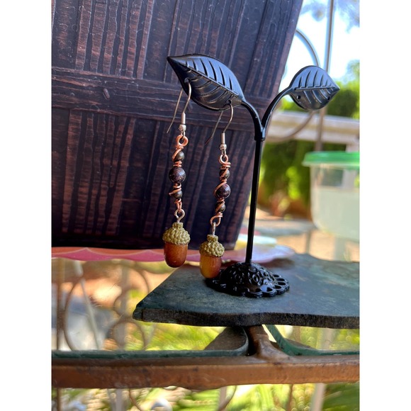 Red Garnet, Wire Wrap Earrings, Crystal Jewelry - Picture 6 of 8